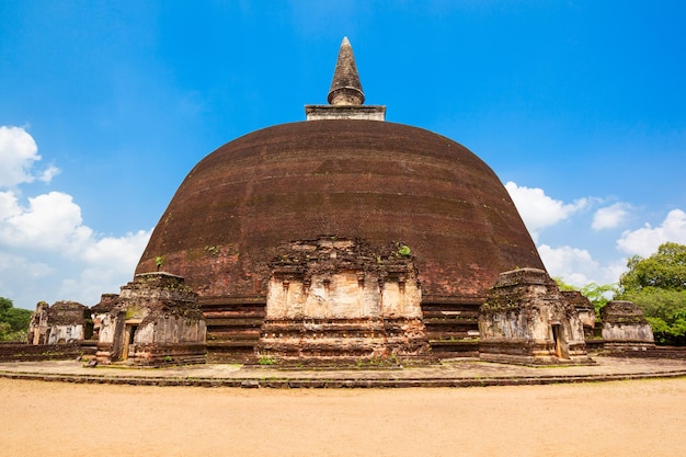 Premium Photo | Rankoth vehera or vihara is a stupa or dagoba, located ...