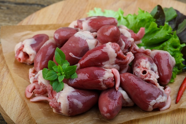 Premium Photo | Raw chicken hearts