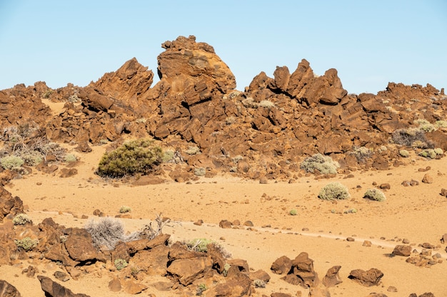 Free Photo | Rocky desert landscape with blue sky