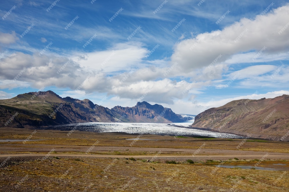 Premium Photo | Rough arctic terrain of iceland