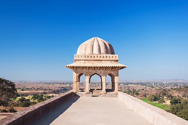 Rupmati pavilion, mandu Premium Photo