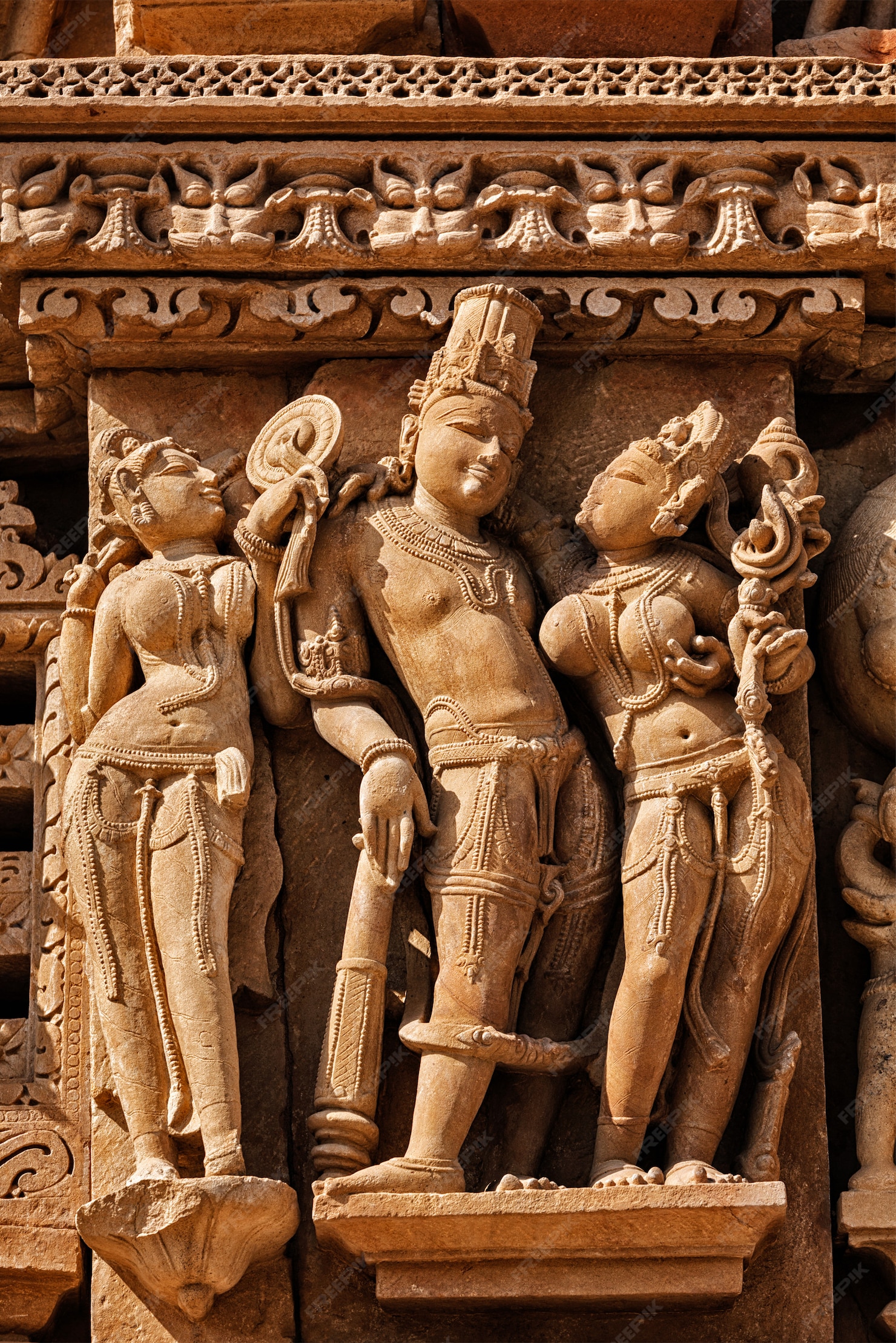 Premium Photo Sculptures On Khajuraho Temples