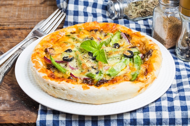 Free Photo | Seafood pizza