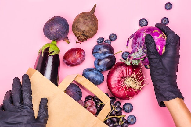 紫色の食べ物の選択 プレミアム写真