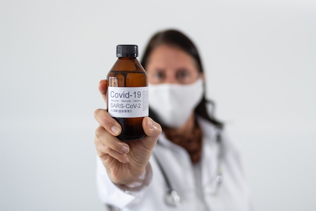 Premium Photo Selective Focus Shot Of A Female Doctor Holding A