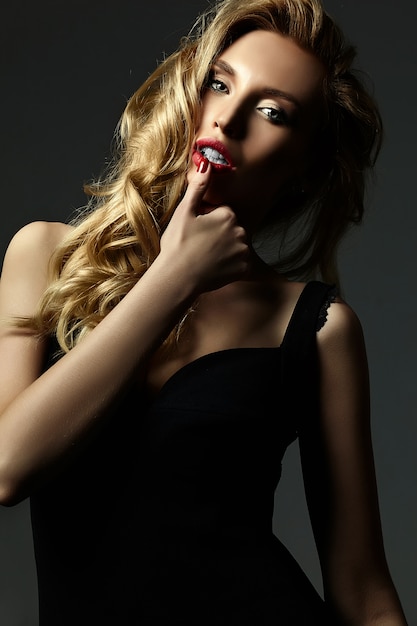 Free Photo | Sensual glamour portrait of beautiful blond woman model ...
