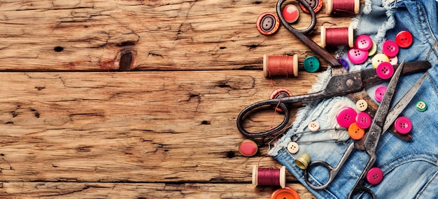Set of tailoring accessories Premium Photo