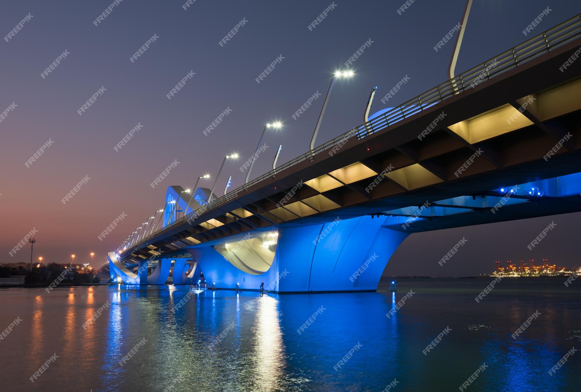 Premium Photo | Sheikh zayed bridge abu dhabi united arab emirates