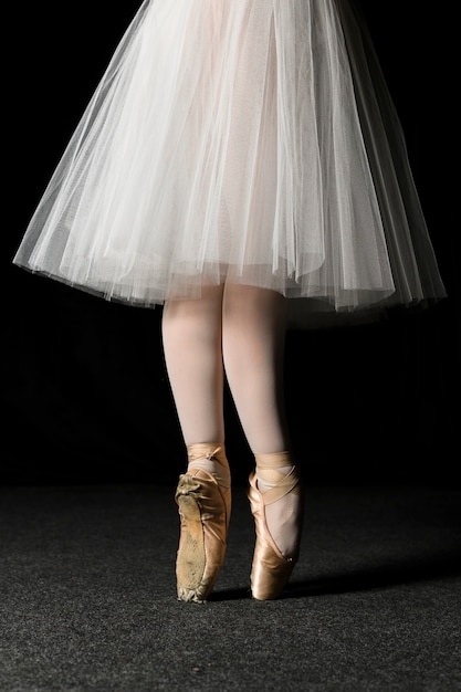 pointe shoes and feet