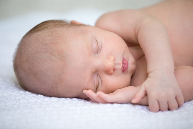 Sleeping baby Photo | Free Download