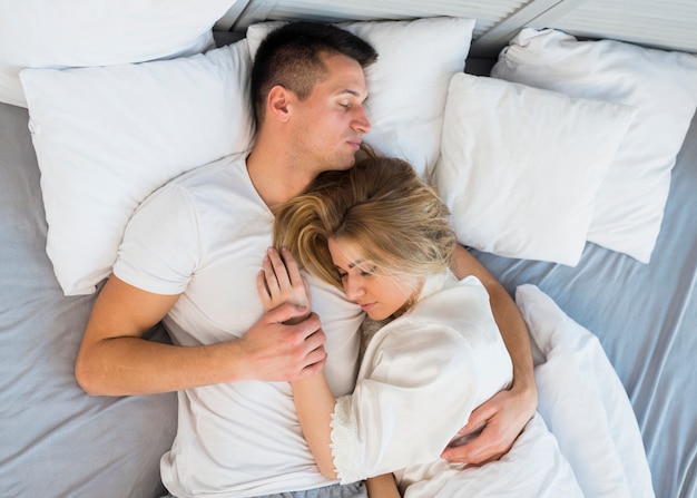 Cute couples sleeping together 7 Most