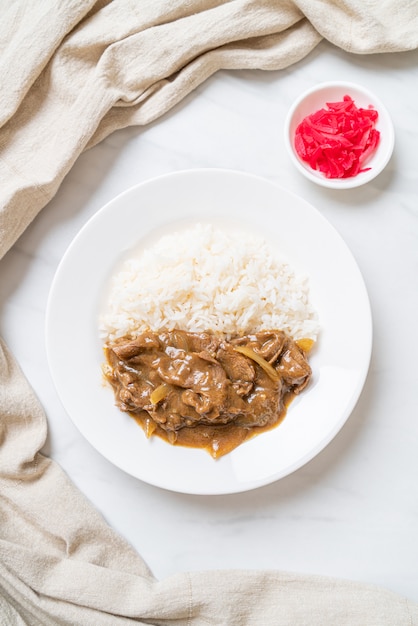 Premium Photo | Sliced beef curry rice, japanese style