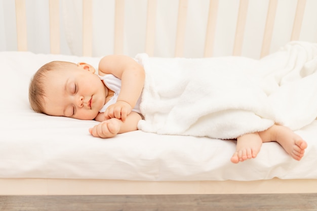 6 month old sleeping with face in mattress