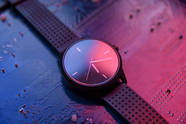 smartwatch analog display