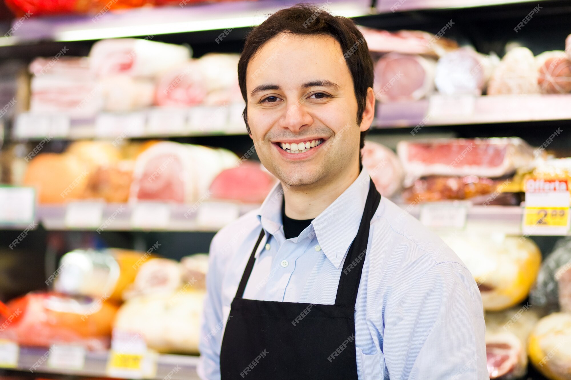 premium-photo-smiling-shopkeeper