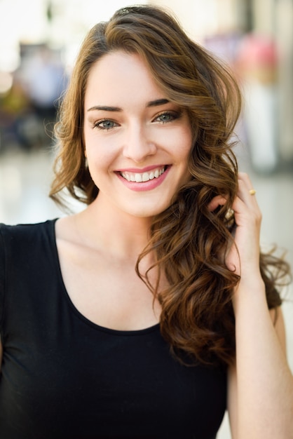 Smiling woman Photo | Free Download