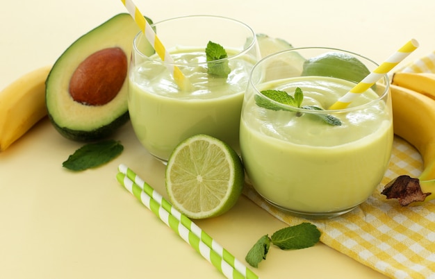 Smoothie with avocado and banana Free Photo