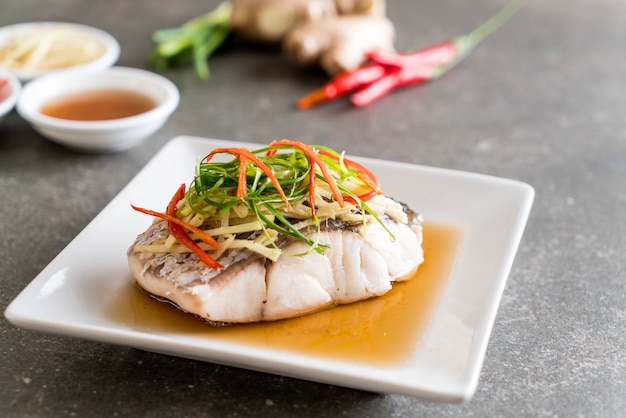 snapper fish steamed with soy sauce Premium Photo