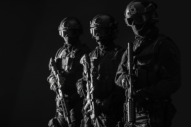 Premium Photo | Spec ops police officersswat