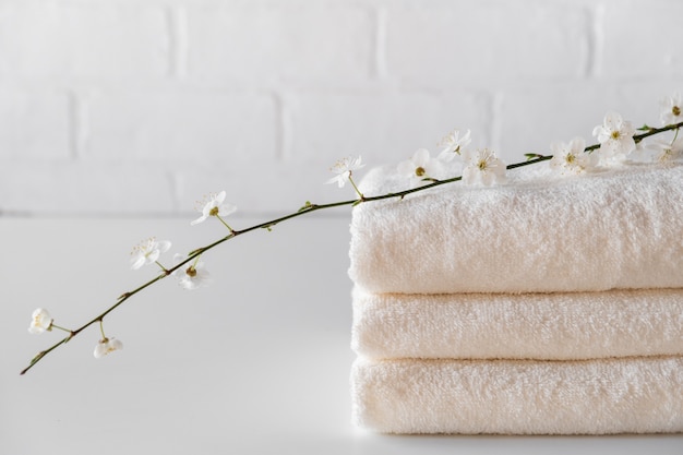 white fluffy bath towels