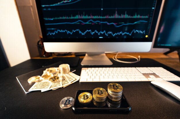 bitcoin desk