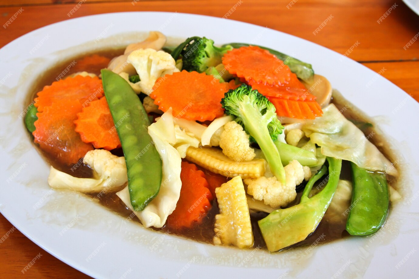 Premium Photo | Stir-fried mixed vegetables