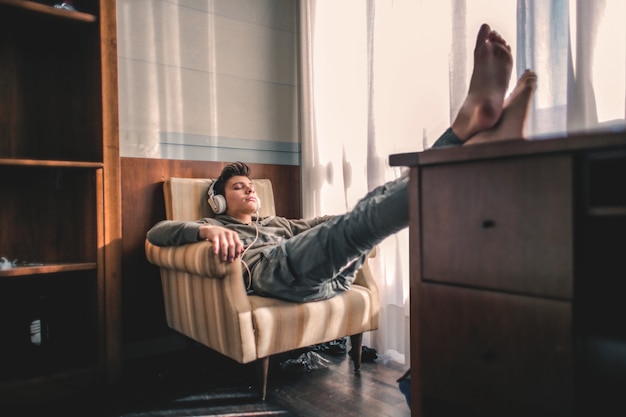 Student boy relaxing Premium Photo