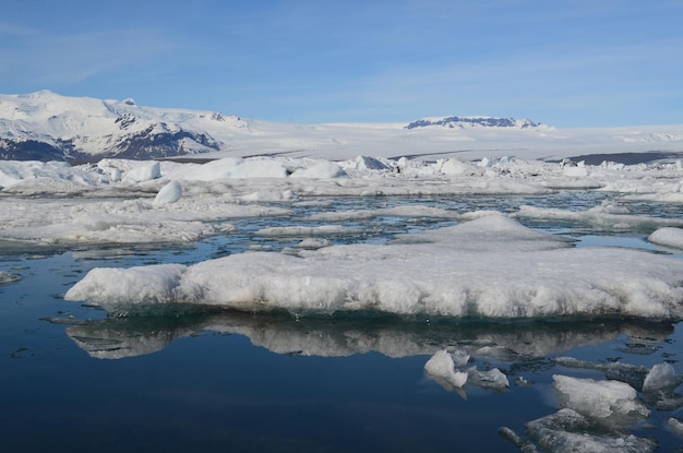 Premium Photo | Stunning icecap landscape in jokulsarlon iceland