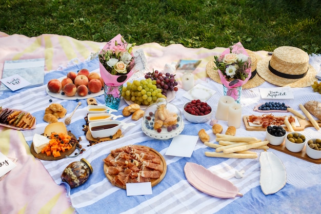 summer picnic blanket
