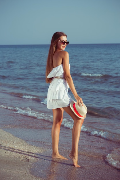 Premium Photo | Summer vacation woman