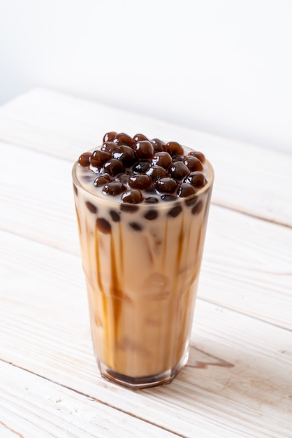 Taiwan milk tea with bubble | Premium Photo