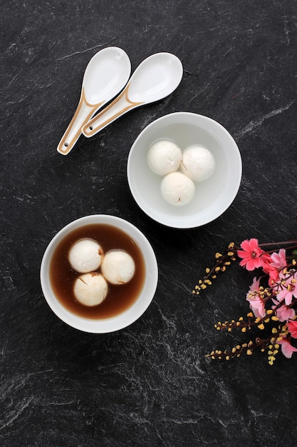 Premium Photo Tang Yuan Chinese Glutinous Rice Dumpling Balls With