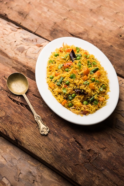 Premium Photo | Tawa pulao or pulav or pilaf or pilau is an indian ...