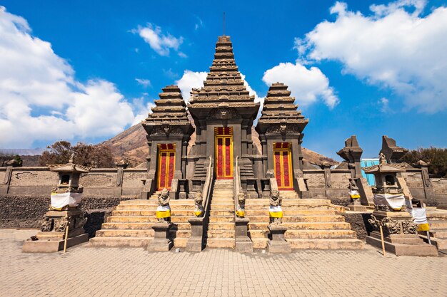  Temple  near bromo  Photo Premium Download