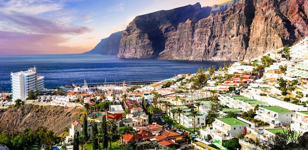 Premium Photo | Tenerife holidays - beautiful los gigantes . canary islands