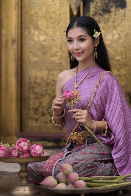 Premium Photo | Thai women wearing traditional heritage costumes in ...