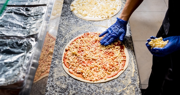 Приготовления Пиццы Фото