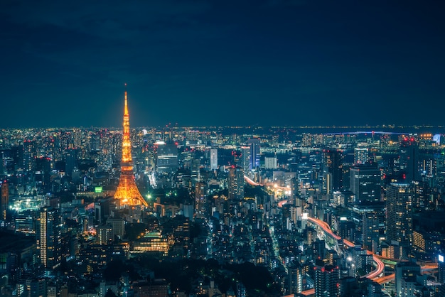 Premium Photo | Tokyo skyline and view of skyscrapers on the ...