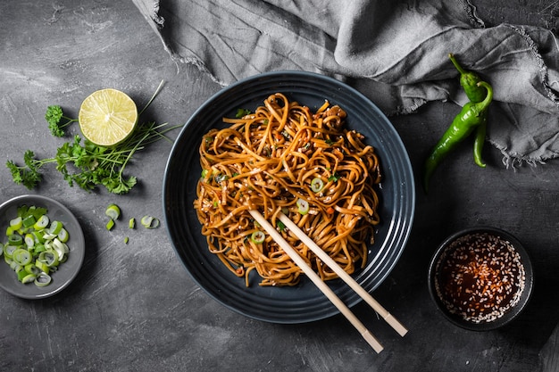 Top view of delicious noodles concept Free Photo