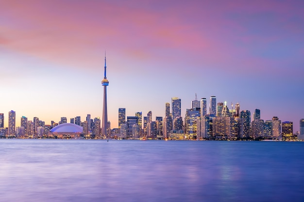 Premium Photo Toronto City Skyline At Sunset In Ontario Canada