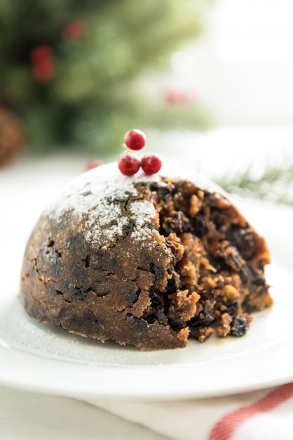 Premium Photo | Traditional christmas or plum pudding