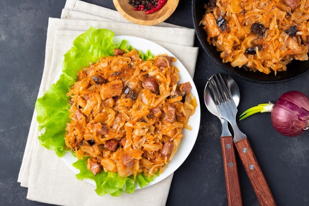 Premium Photo | Traditional dish of polish cuisine - bigos from fresh ...