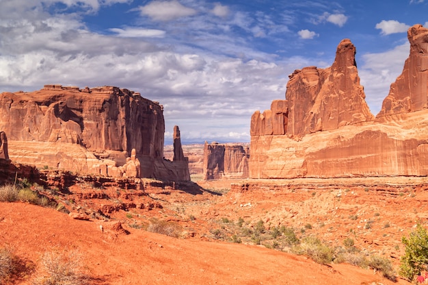 Premium Photo | Travel through the national parks of the southwestern ...