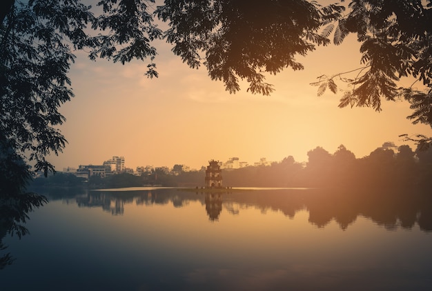 vintage hanoi towers