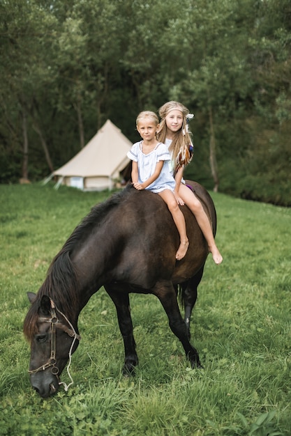 girls horse wear