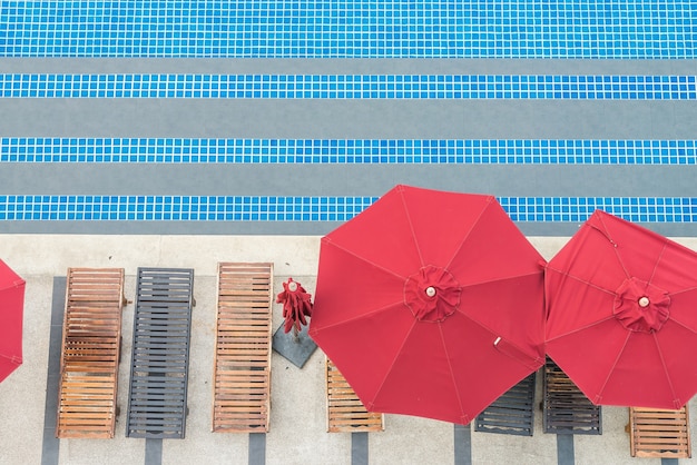 Umbrella pool | Free Photo