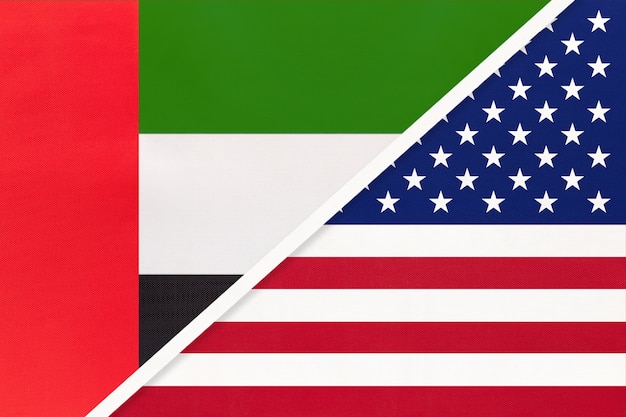 アラブ首長国連邦またはuaeおよびアメリカ合衆国または米国 国旗のシンボル プレミアム写真