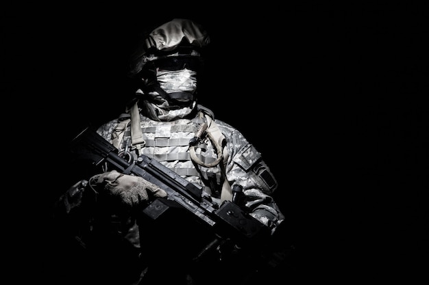 Premium Photo | United states armed forces soldier in battledress with ...