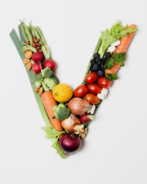 V shaped vegetable arrangement Free Photo