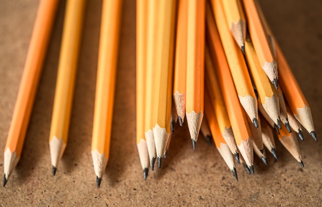 free-photo-a-variety-of-graphite-pencils